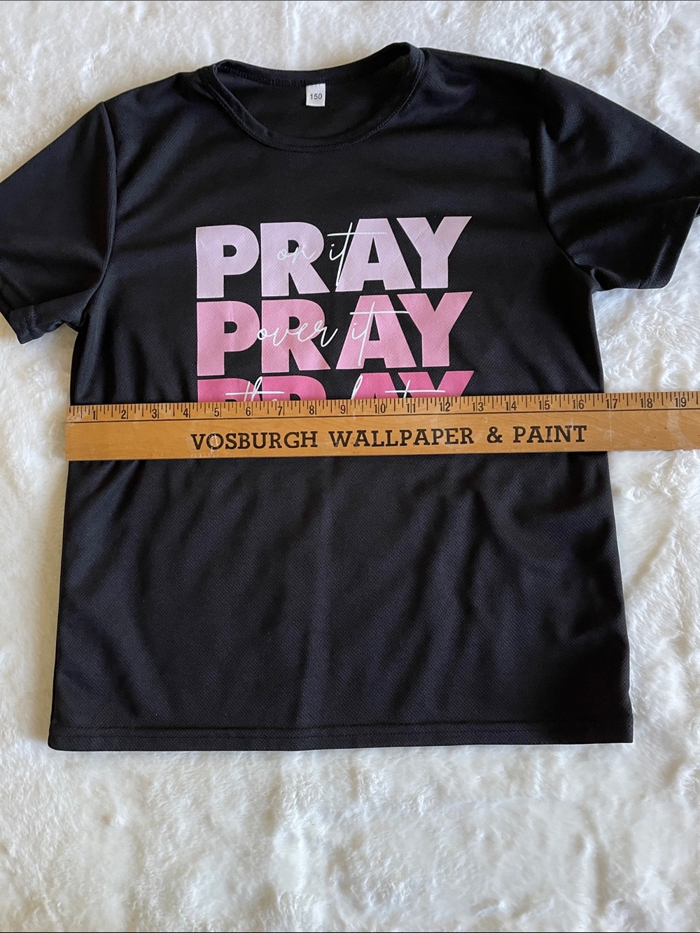 Kids Black Tee with Pink Ombre 'PRAY' Graphic SZ 150 - Picture 3 of 4